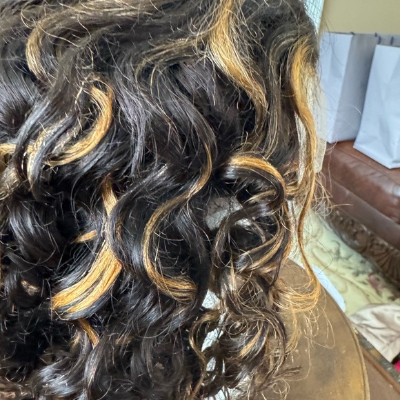 Curly Ombre Brown Hair Wig - Picture 5 of 8